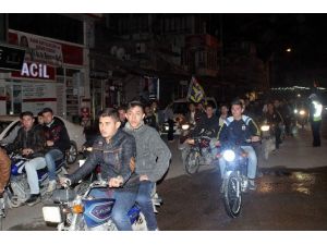 Fenerbahçeli Taraftarlardan Galibiyet Turu