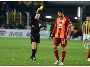 Aslan Kadıköy’de İki Fire Verdi