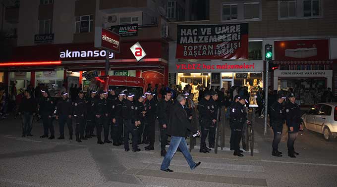 Fenerbahçe Kazandı, Halk Sokağa Döküldü