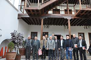 Alkış Dergisi Yazarları, Şairler Ve Yazarlar Kültür Evinde Buluştu