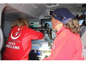 Ambulans Helikopter 22 Günlük Bebek İçin Havalandı