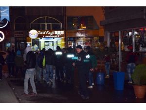 Üzerindeki Galatasaray Formasını Çıkarttılar