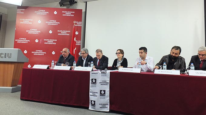 KIBRISTA GAZETECİLİĞİ ANLATTILAR