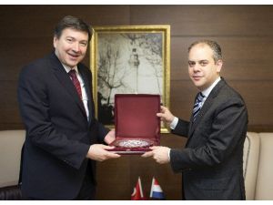 Gençlik Ve Spor Bakanı Çağatay Kılıç: