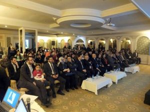 Ülkücüler Muzaffer Türkeş’i Dualarla Andı