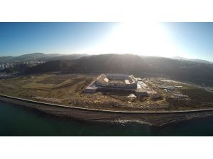 Akyazı Stadı İnşaatına Bir De Bu Açıdan Bakın