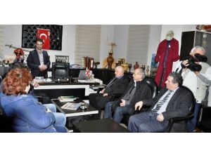 Batumlu Ressamlar İnegöl’e Hayran Kaldı