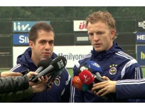 Kuyt Ayrılıyor Mu ?