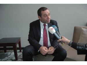 Kıbrıslı Bakan Denktaş’dan Ktff’ye Sert Eleştiri