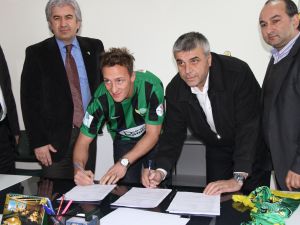 Akhisar Belediyespor, Deneyimli Oyuncu Ahmet Cebe İle Anlaştı