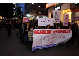 Antalya’da Berkin Elvan Dilek Feneri Ve Mumlarla Anıldı