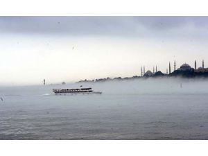İstanbullular Güne Sisle Başladı