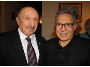 Stockholm Elçiliği’nde Zülfü Livaneli Onuruna Kokteyl Verildi