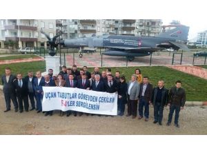Anamur Belediyesi’nden ‘F-4’ler Görevden Çekilsin’ Pankartı