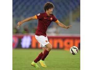 Salih Uçan’dan U-12 İzmir Cup’a Destek