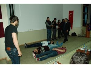 Nlp Uzmanından Hipnoz Şov
