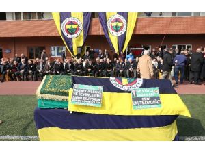 Şadan Kalkavan İçin Tören