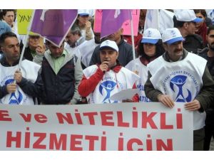 Tunceli’de Sağlık Çalışanları İş Bıraktı