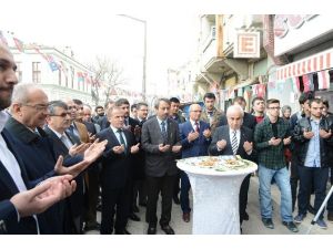 Edirne Valisi Şahin’den Üniversite Öğrencilerine ’Barlara Gitmeyin’ Uyarısı