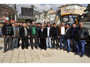 Paralarını Alamadıklarını İddia Eden İşçilerden Eylem