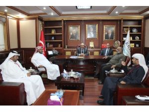 İhh İle Katar Heyeti Başkan Kara’yı Ziyaret Etti