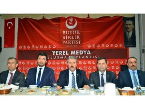 Bbp Genel Başkanı Destici Basın Mensuplarıyla Buluştu