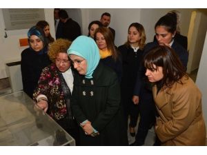 Emine Erdoğan, Seramik Müzesini Ziyaret Etti