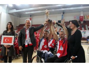 Yalova Ortopedikler Spor Kulübü Tarih Yazdı