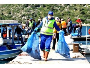 Bodrum’da Deniz Dibi Temizliği Kampanyası Gümüşlük’ten Başladı