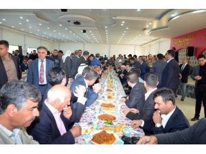 Çelik, Barış Yemeğinde