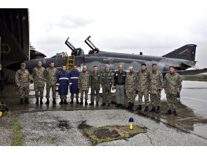 F-4’lere Törenle Veda