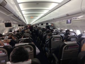 Karadenizli Pilot Orhan Tamer, İlginç Anonslarla Yine Kırdı Geçirdi