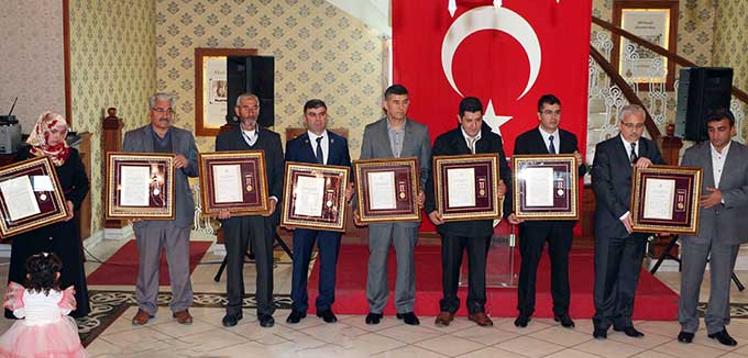 Şehit Yakını Ve Gazilere Övünç Madalyası  