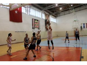 Barcelona’nın Tek Yabancı Transferi, Vip’in Yıldızı Banu Karadağlı