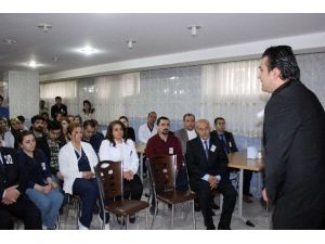 Hayatına Son Veren Uzman Doktor İçin Anma Töreni
