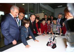 Büyükşehir Belediye Başkanları ‘Akıllı Şehircilik’ İçin Başakşehir’de Toplandı