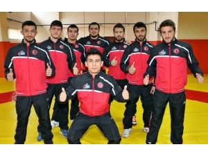 Serbest Güreş Milli Takımı, Avrupa’yı Fethetmek İstiyor