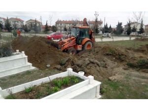 Isparta’da Yok Artık Dedirten Mezarlık Davası