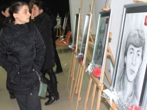 En Anlamlı Resim Sergisi