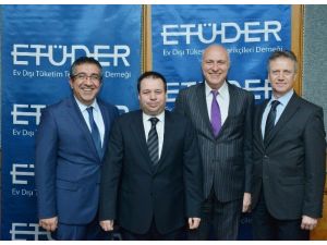 Türkiye’de Ev Dışı Tüketim Harcamaları 50 Milyar Lira’yı Buldu