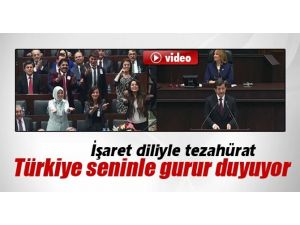 Başbakan’a İşaret Diliyle Tezahürat