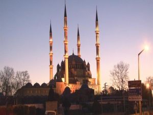 Çanakkale Şehitleri’nin Ruhları, Selimiye Camii’nde Şad Edildi
