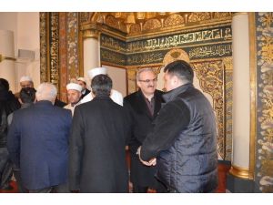 253 Bin Şehide 253 Bin Hatim