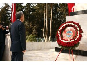 Şehitlere Hüzünlü Anma