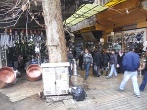 Hayat Şartları Bakırcılar Çarşısını da Vurdu