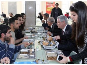 Çü’nün Yemekhanesinde Çanakkale Menüsü Çıktı