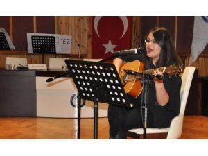 Üniversite Öğrencisi ’Pi’ Sayısı İçin Beste Yaptı