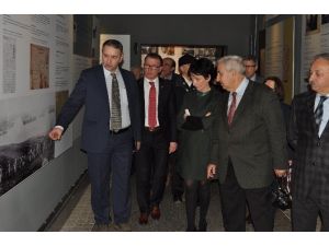 “Burası Sakin, Karşı Kıyıda Cephe Var”