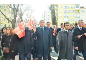 Kocaeli’de Binler Çanakkale İçin Yürüdü