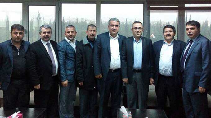 “Büyük Bir Zaferle Demokrasiyi Taçlandıracağız”